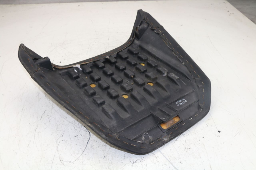 photo de HINTEN SITZ DAELIM S2 125 (2006 - 2007)