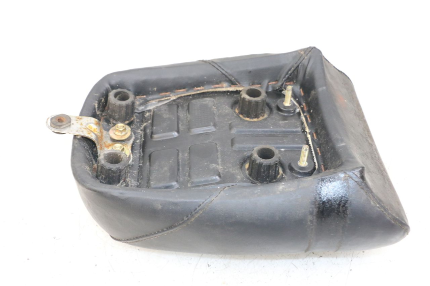 photo de HINTEN SITZ DAELIM VL DAYSTAR 125 (2000 - 2011)