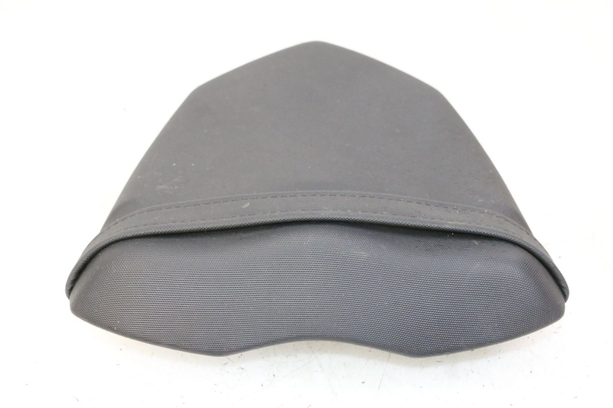 photo de HINTEN SITZ SUZUKI GSR 750 (2011 - 2017)