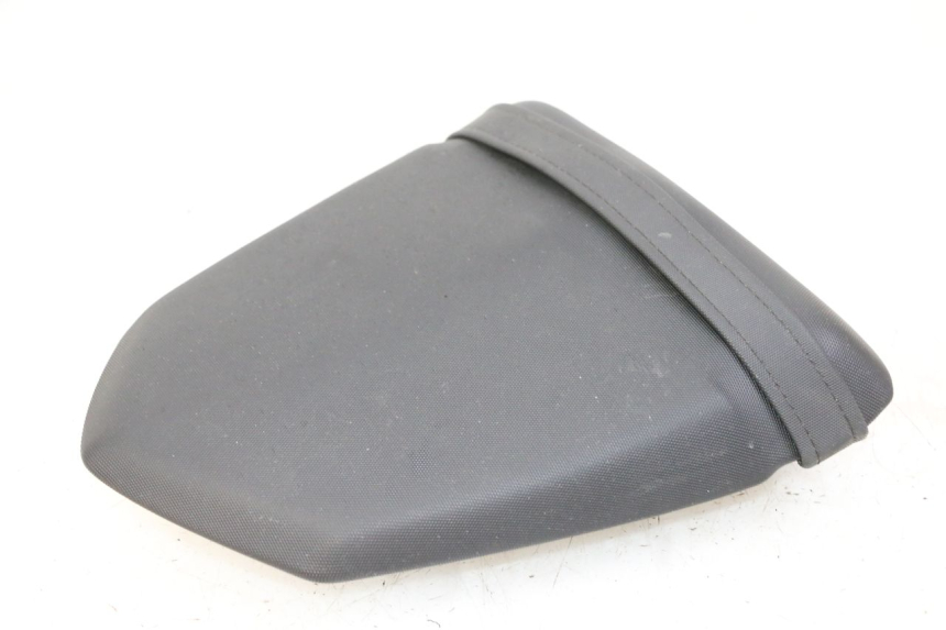 photo de HINTEN SITZ SUZUKI GSR 750 (2011 - 2017)