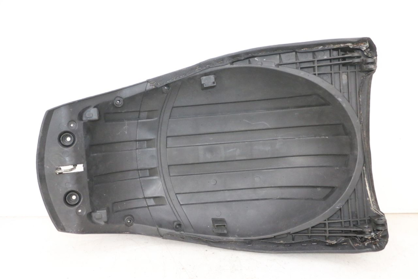 photo de HINTEN SITZ JM MOTORS GTS 125 (2015 - 2019) - Gesamtansicht des Produkts