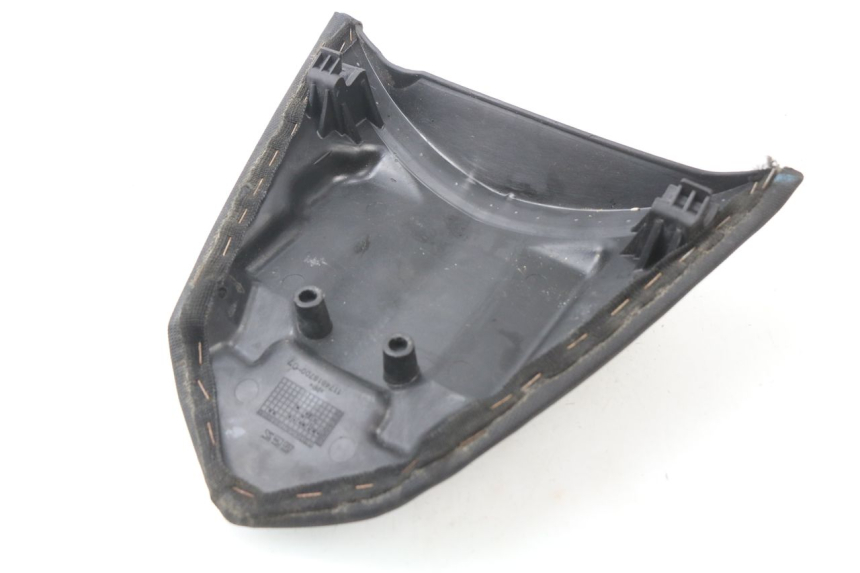 photo de HINTEN SITZ PEUGEOT JET FORCE CARBU 50 (2003 - 2016)