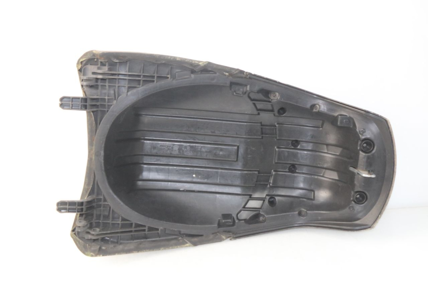 photo de HINTEN SITZ PEUGEOT SATELIS 300 (2012 - 2015)