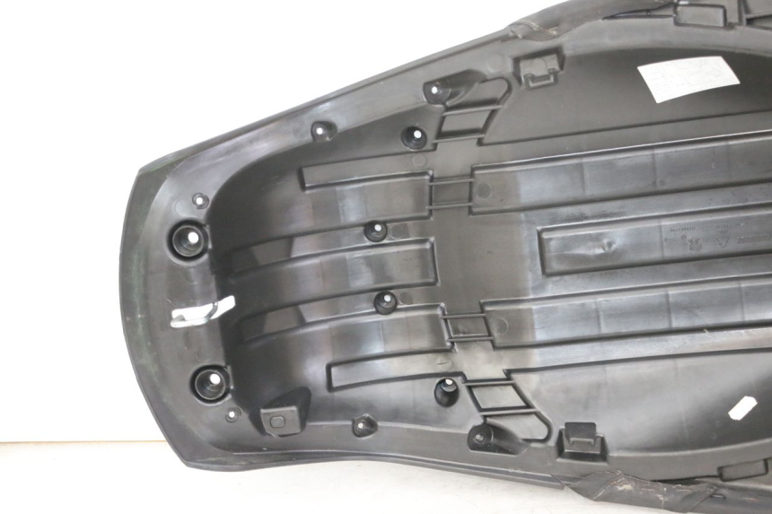 photo de HINTEN SITZ PEUGEOT SATELIS 125 (2013 - 2018)