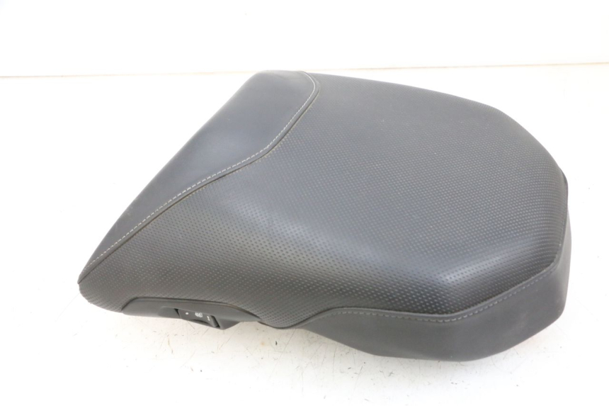 photo de HINTEN SITZ BMW R GS 1250 (2021 - 2024) - Oberflächenzustand und Material