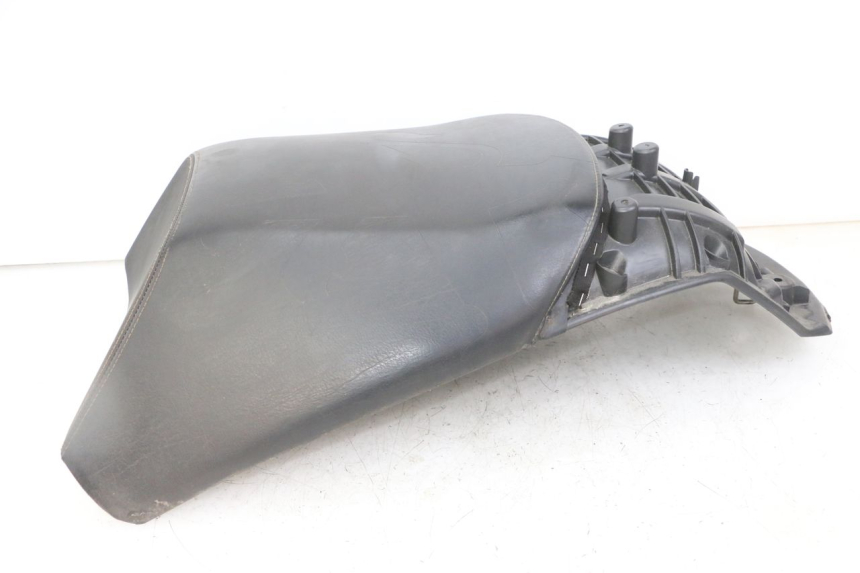 photo de HINTEN SITZ PEUGEOT SATELIS COMPRESSOR K15 125 (2006 - 2009)