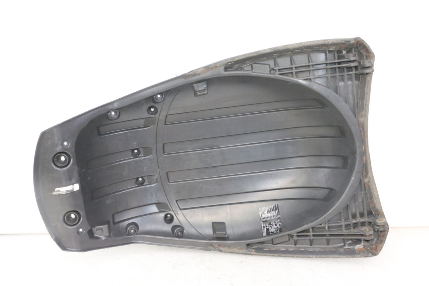 photo de HINTEN SITZ PEUGEOT SATELIS COMPRESSOR K15 125 (2006 - 2009)