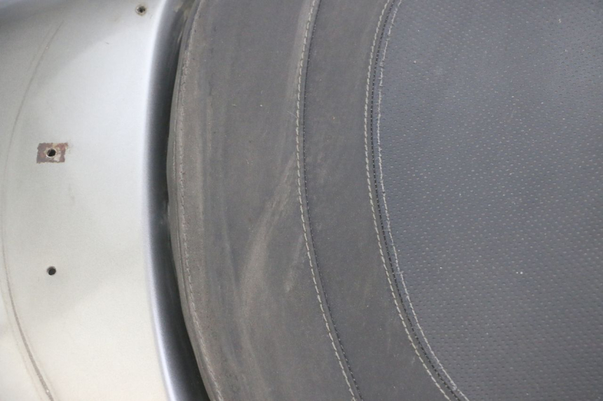 photo de HINTEN SITZ PEUGEOT SATELIS 125 (2013 - 2018)