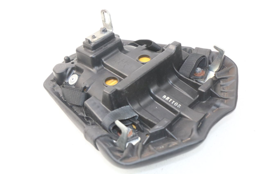 photo de HINTEN SITZ YAMAHA FZ8 800 (2010 - 2016)