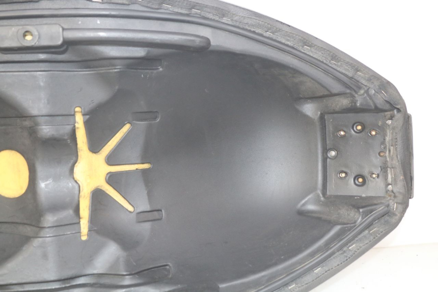 photo de SITZ APRILIA ATLANTIC 125 (2003 - 2009)