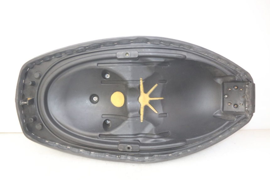 photo de SITZ APRILIA ATLANTIC 125 (2003 - 2009)