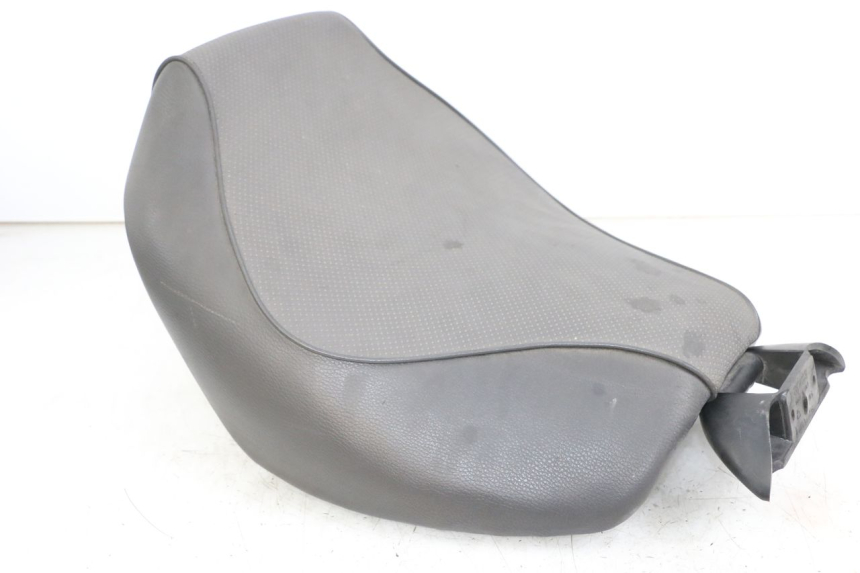 photo de VORNE SITZ APRILIA CLASSIC 125 (1995 - 2001)