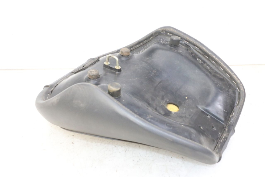 photo de VORNE SITZ APRILIA CLASSIC 125 (1995 - 2001)