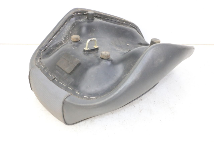 photo de VORNE SITZ APRILIA CLASSIC 125 (1995 - 2001)