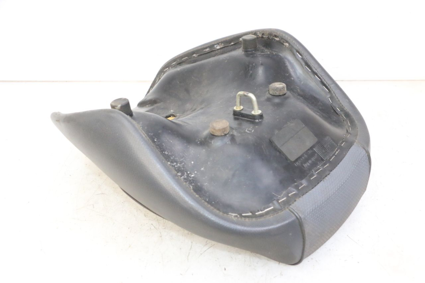 photo de VORNE SITZ APRILIA CLASSIC 125 (1995 - 2001)