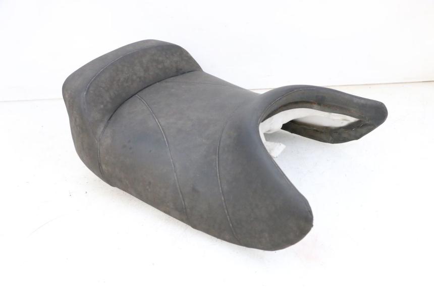 photo de VORDERSITZ YAMAHA FJR ABS 1300 (2006 - 2012) - Details der Befestigungspunkte