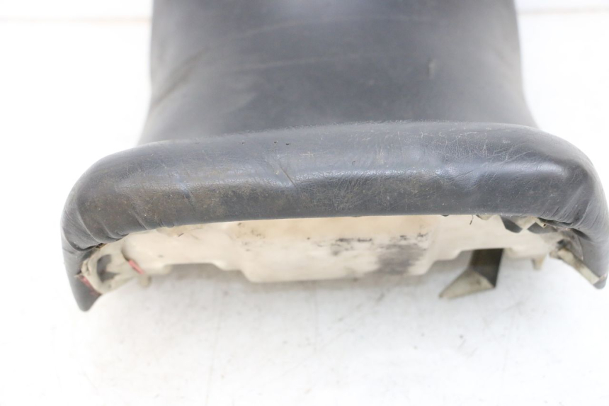 photo de VORNE SITZ KAWASAKI GPX R WARBIRD 600 (1988 - 1993) - Fokus auf die Struktur