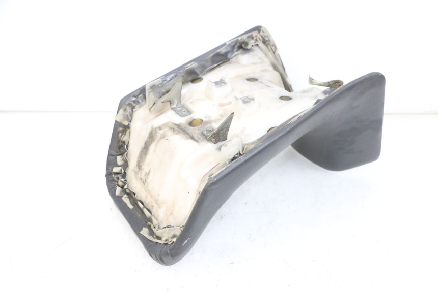 photo de VORNE SITZ KAWASAKI GPX R WARBIRD 600 (1988 - 1993) - Zoom auf Gebrauchszustand