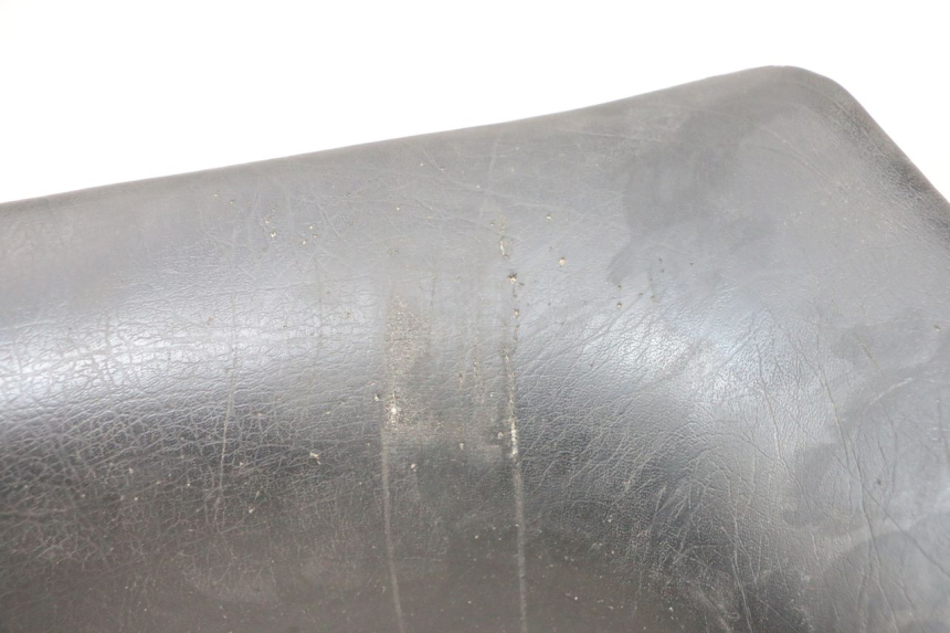 photo de VORNE SITZ KAWASAKI GPX R WARBIRD 600 (1988 - 1993) - Oberflächenzustand und Material