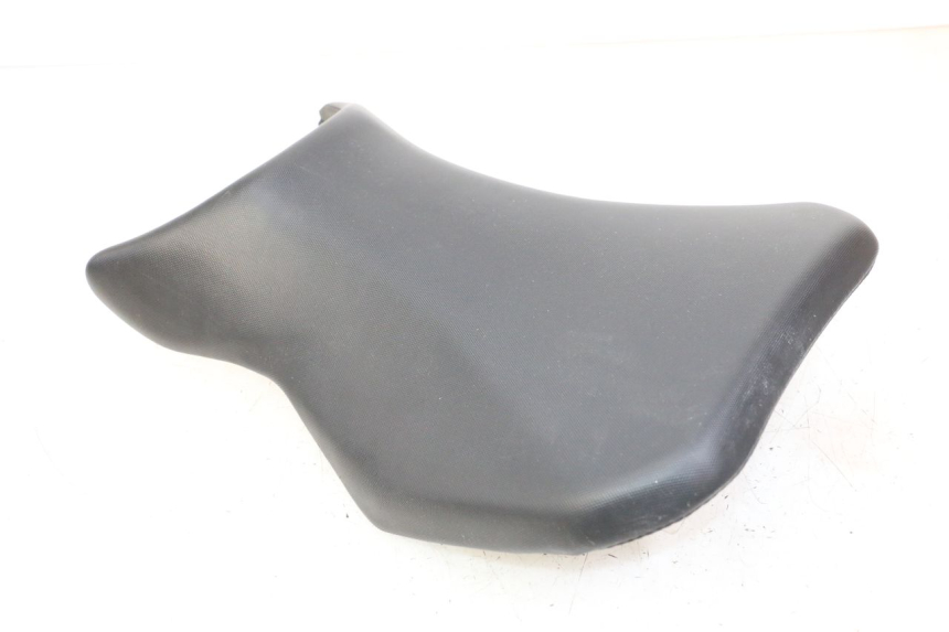 photo de VORNE SITZ SUZUKI GSR 750 (2011 - 2017)