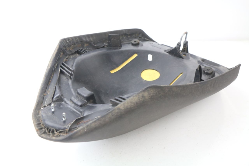 photo de VORNE SITZ PEUGEOT JET FORCE CARBU 50 (2003 - 2016)