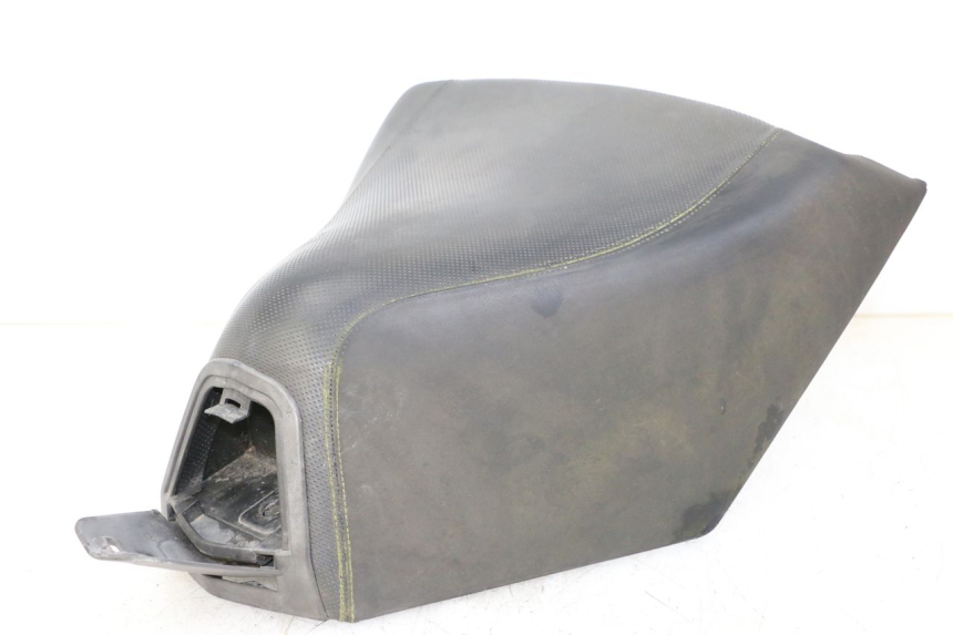 photo de VORNE SITZ PEUGEOT SATELIS 125 (2013 - 2018)