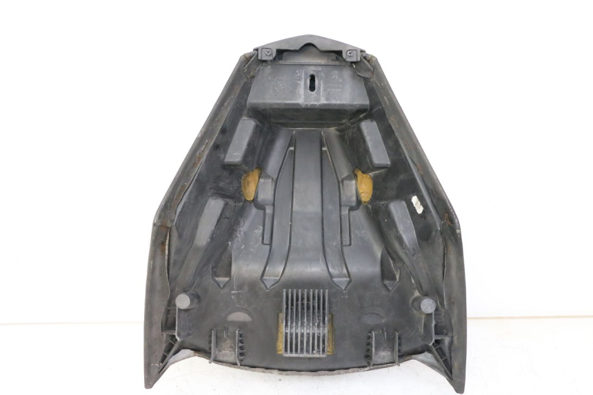 photo de VORNE SITZ PEUGEOT SATELIS 125 (2013 - 2018)