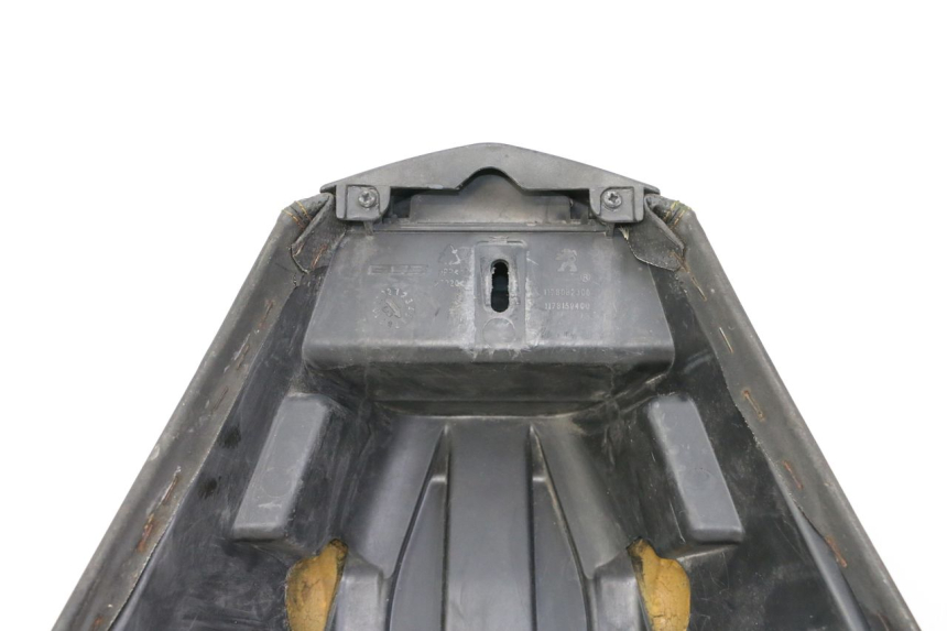 photo de VORNE SITZ PEUGEOT SATELIS 125 (2013 - 2018)