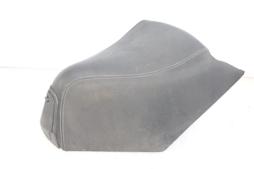 photo de VORNE SITZ PEUGEOT SATELIS 125 (2013 - 2018)