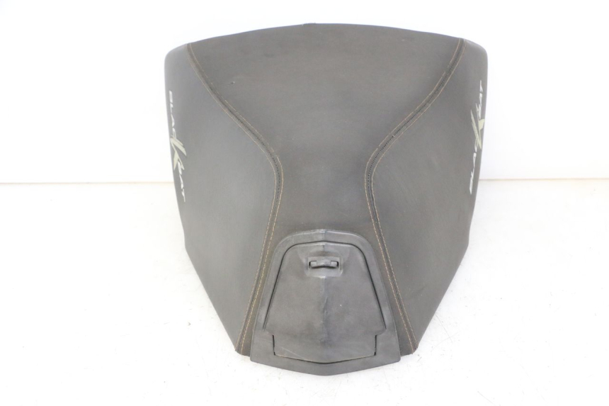 photo de VORNE SITZ PEUGEOT SATELIS COMPRESSOR K15 125 (2006 - 2009)