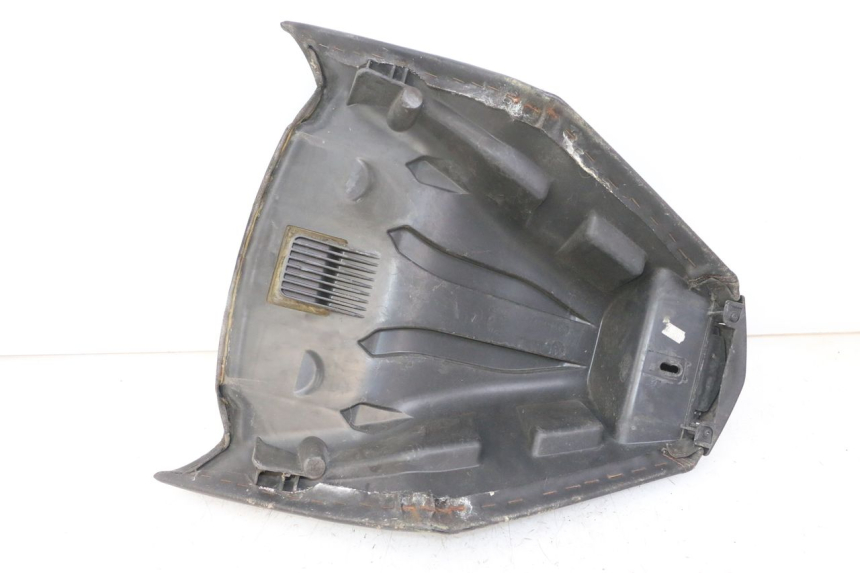 photo de VORNE SITZ PEUGEOT SATELIS COMPRESSOR K15 125 (2006 - 2009)