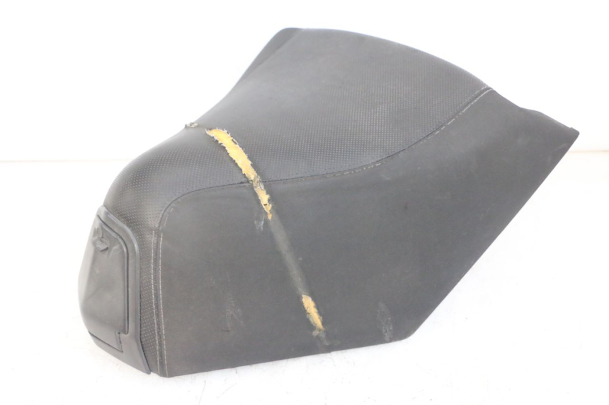 photo de VORNE SITZ PEUGEOT SATELIS 125 (2013 - 2018)