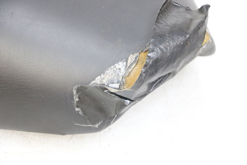 photo de VORNE SITZ SUZUKI VL INTRUDER 125 (2004 - 2007)