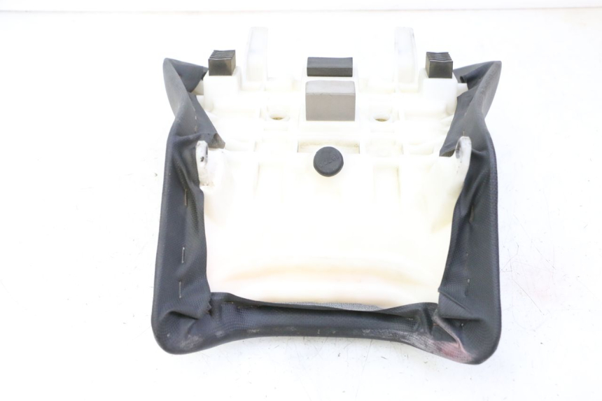 photo de VORNE SITZ SUZUKI SV S 650 (2003 - 2009)
