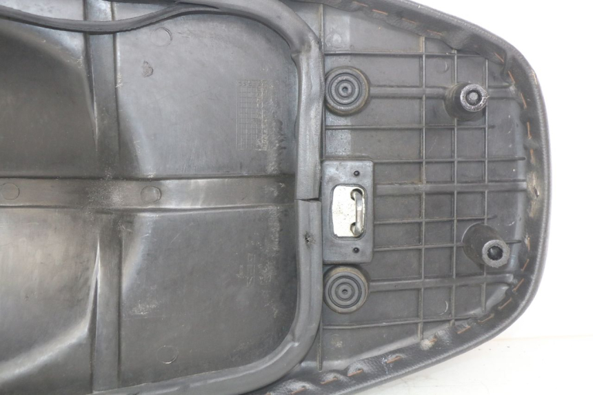 photo de SITZ MBK BOOSTER NEXT GENERATION 50 (1995 - 1998)