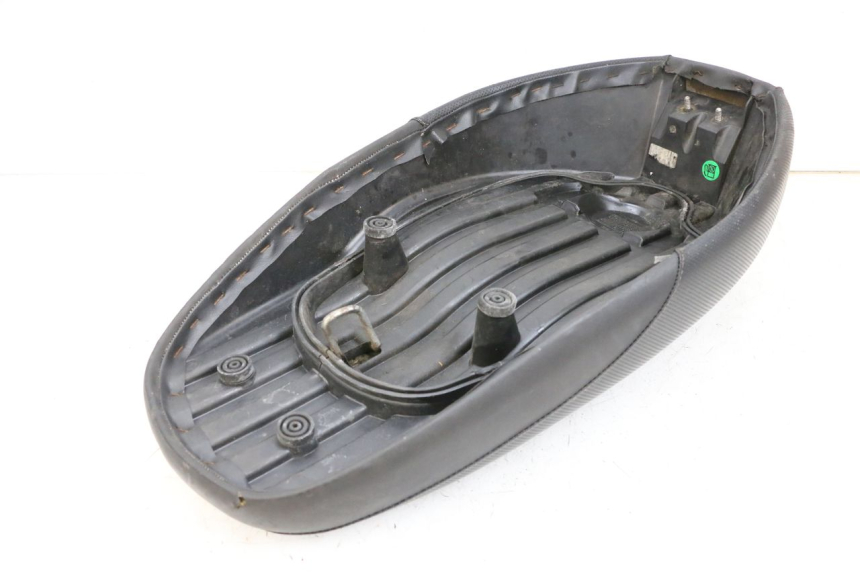 photo de SELLE MBK BOOSTER SPIRIT 50 (2004 - 2017) - Fokus auf die Struktur