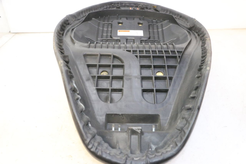 photo de SITZBANK SUZUKI BURGMAN 125 (2007 - 2014)