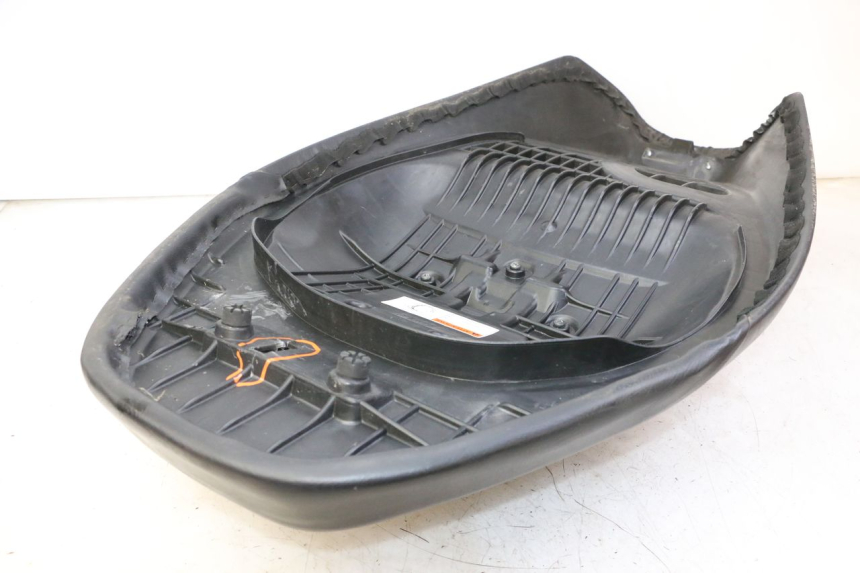 photo de SITZBANK SUZUKI BURGMAN 125 (2007 - 2014)