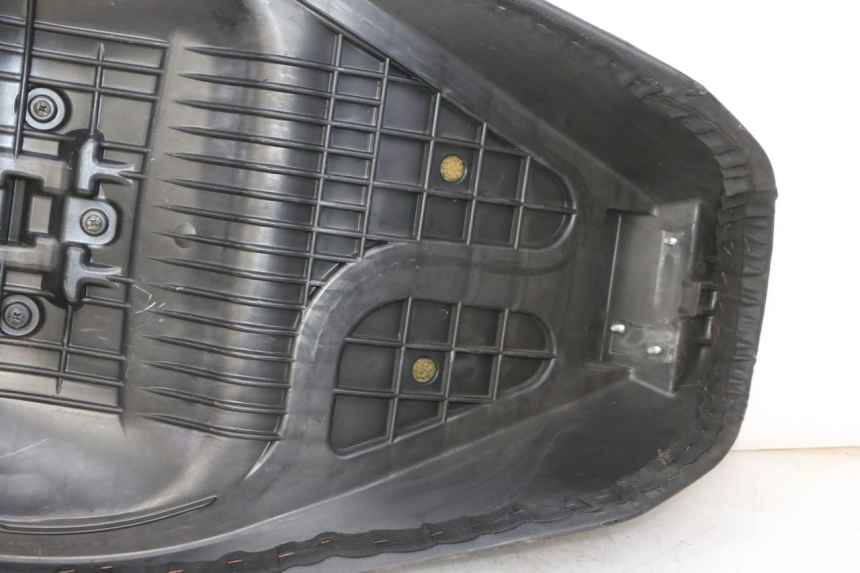 photo de SITZBANK SUZUKI BURGMAN 125 (2007 - 2014)