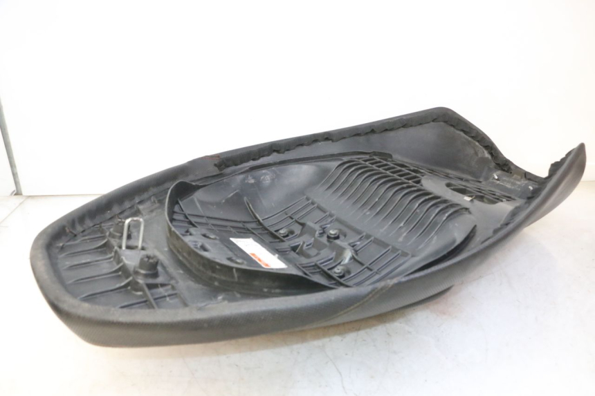 photo de SITZBANK SUZUKI BURGMAN 125 (2007 - 2014)