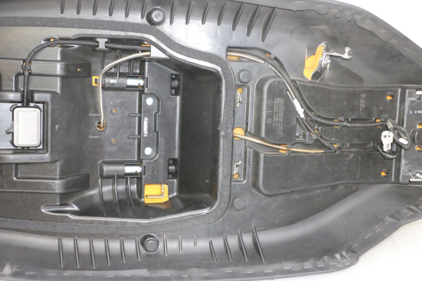 photo de SITZBANK SUZUKI BURGMAN 650 (2013 - 2020)