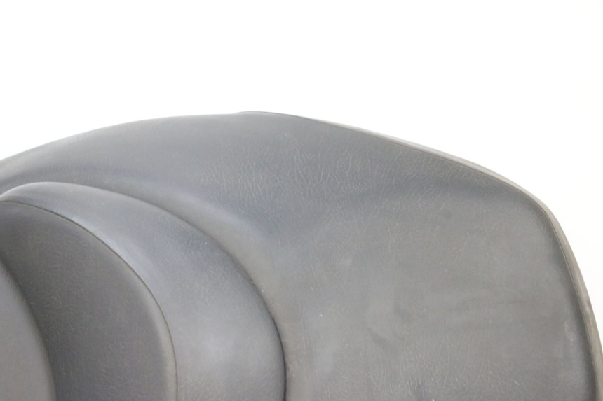 photo de SITZBANK SUZUKI BURGMAN 125 (2007 - 2014) - Ergänzendes Produktfoto