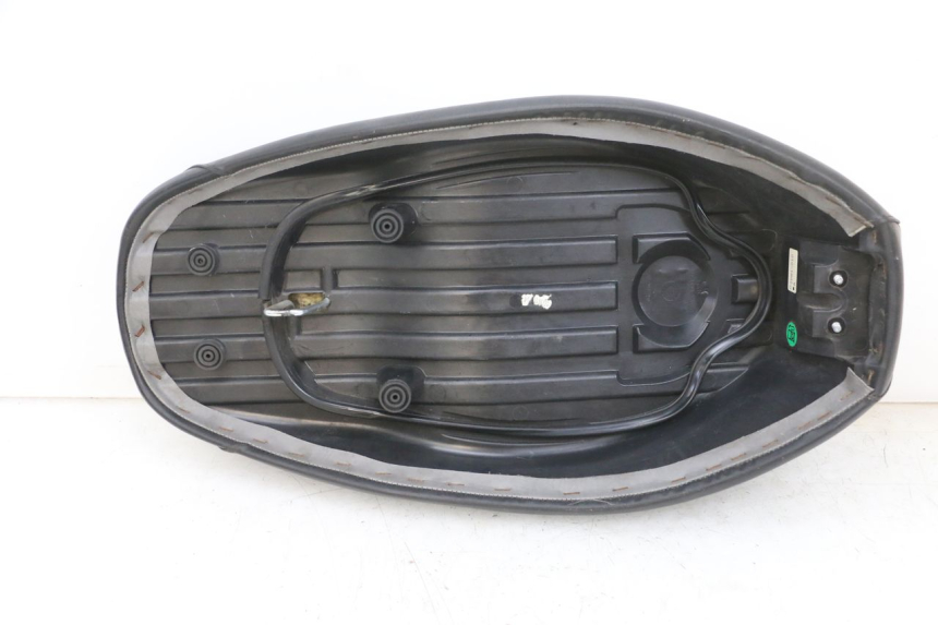 photo de SITZBANK YAMAHA BW'S EASY 50 (2013 - 2016) - Oberflächenzustand und Material