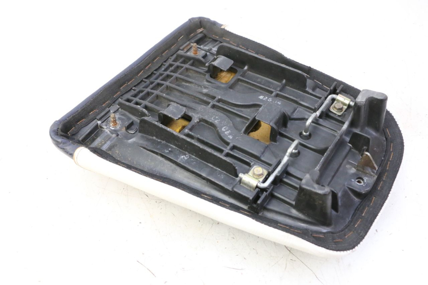 photo de SITZ HONDA CBR RR FIREBLADE 900 (1992 - 1994)