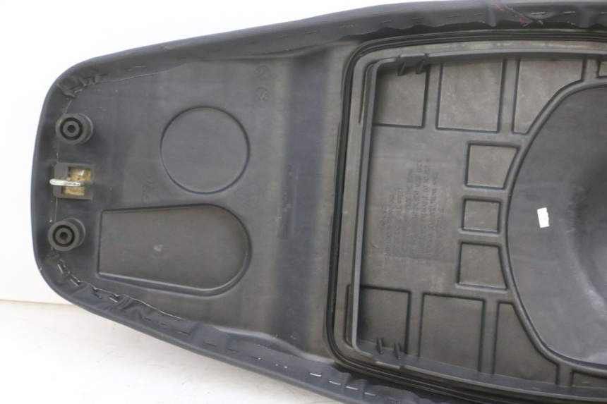 photo de SITZBANK SYM CROX 4T 50 (2016 - 2023) - Charakteristische Merkmale