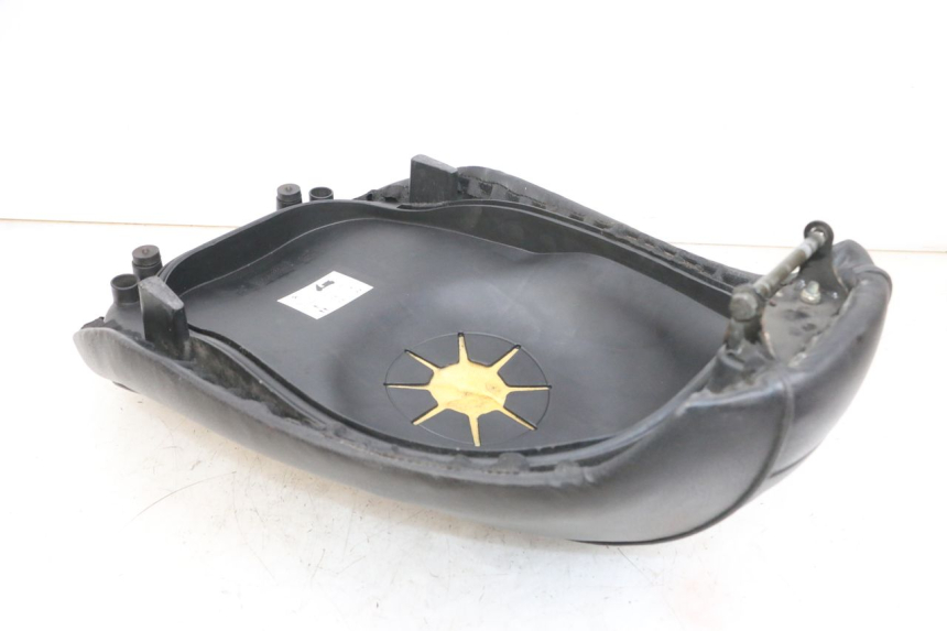 photo de SITZBANK PEUGEOT DJANGO 4T 50 (2014 - 2019) - Detailansicht des Bauteils