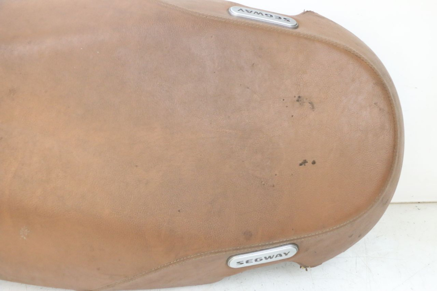 photo de SITZ SEGWAY NINEBOT E125S 1 (2022 - 2026) - Details der Befestigungspunkte