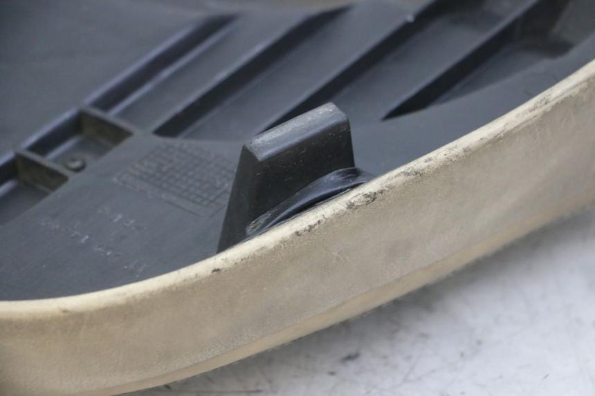 photo de SELLE PEUGEOT ELYSEO 125 (1999 - 2004)