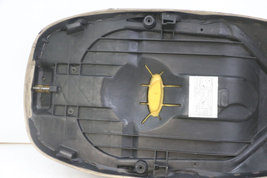 photo de SELLE PEUGEOT ELYSEO 125 (1999 - 2004)