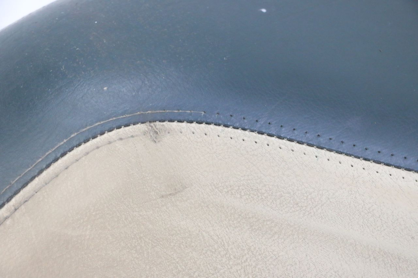 photo de SELLE PEUGEOT ELYSEO 125 (1999 - 2004)